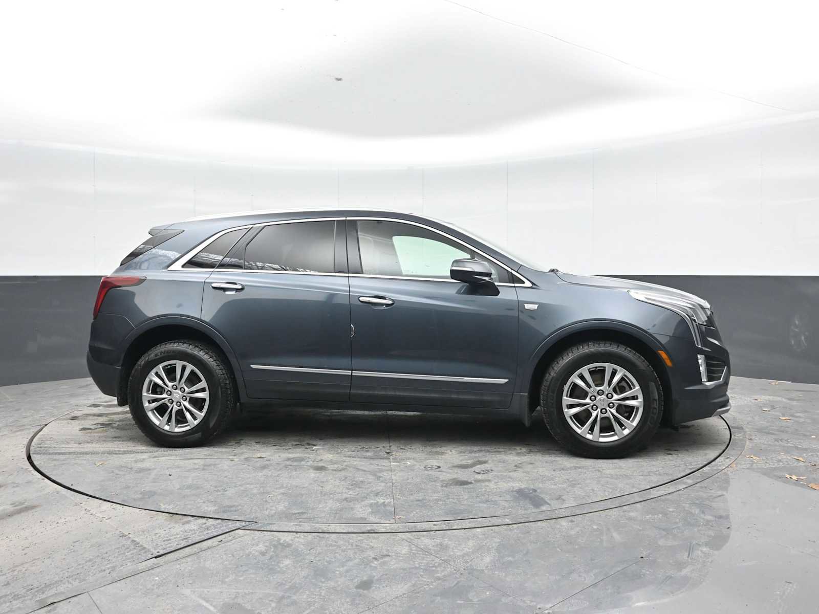 Used 2020 Cadillac XT5 Premium Luxury AWD/4WD image 8