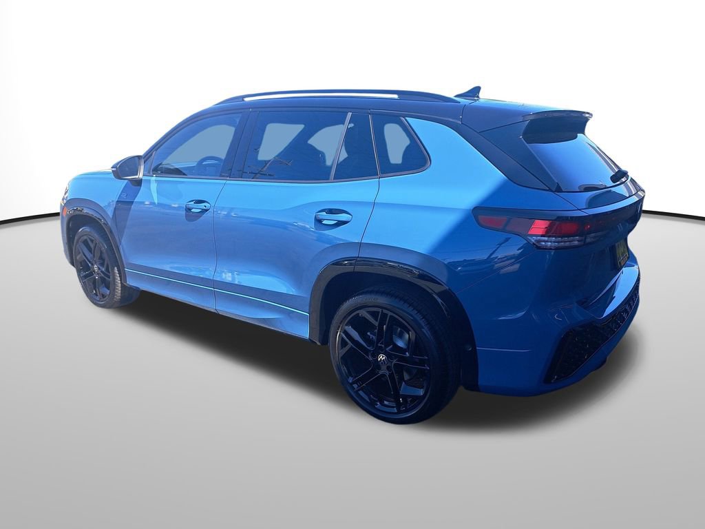 New 2025 Volkswagen Tiguan SE R-Line image 8