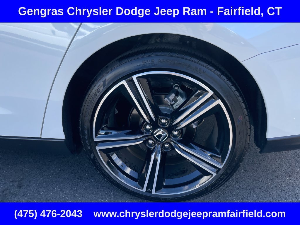 Used 2026 Honda Accord SE image 11