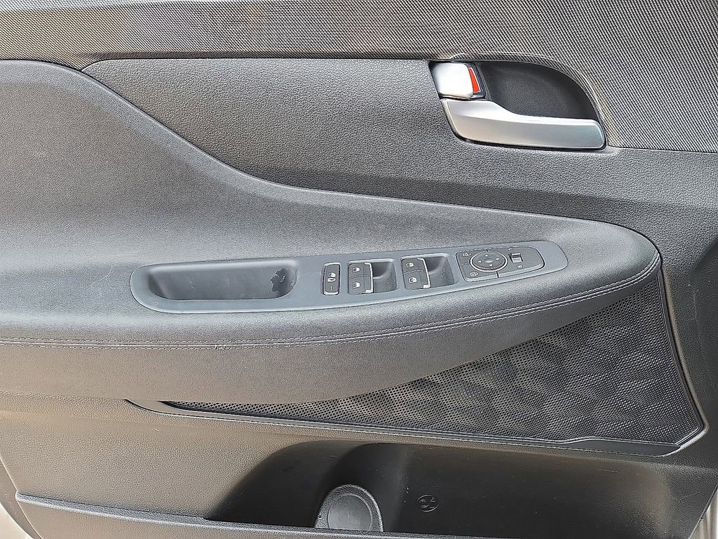 Used 2023 Hyundai Santa Fe SEL FWD image 21