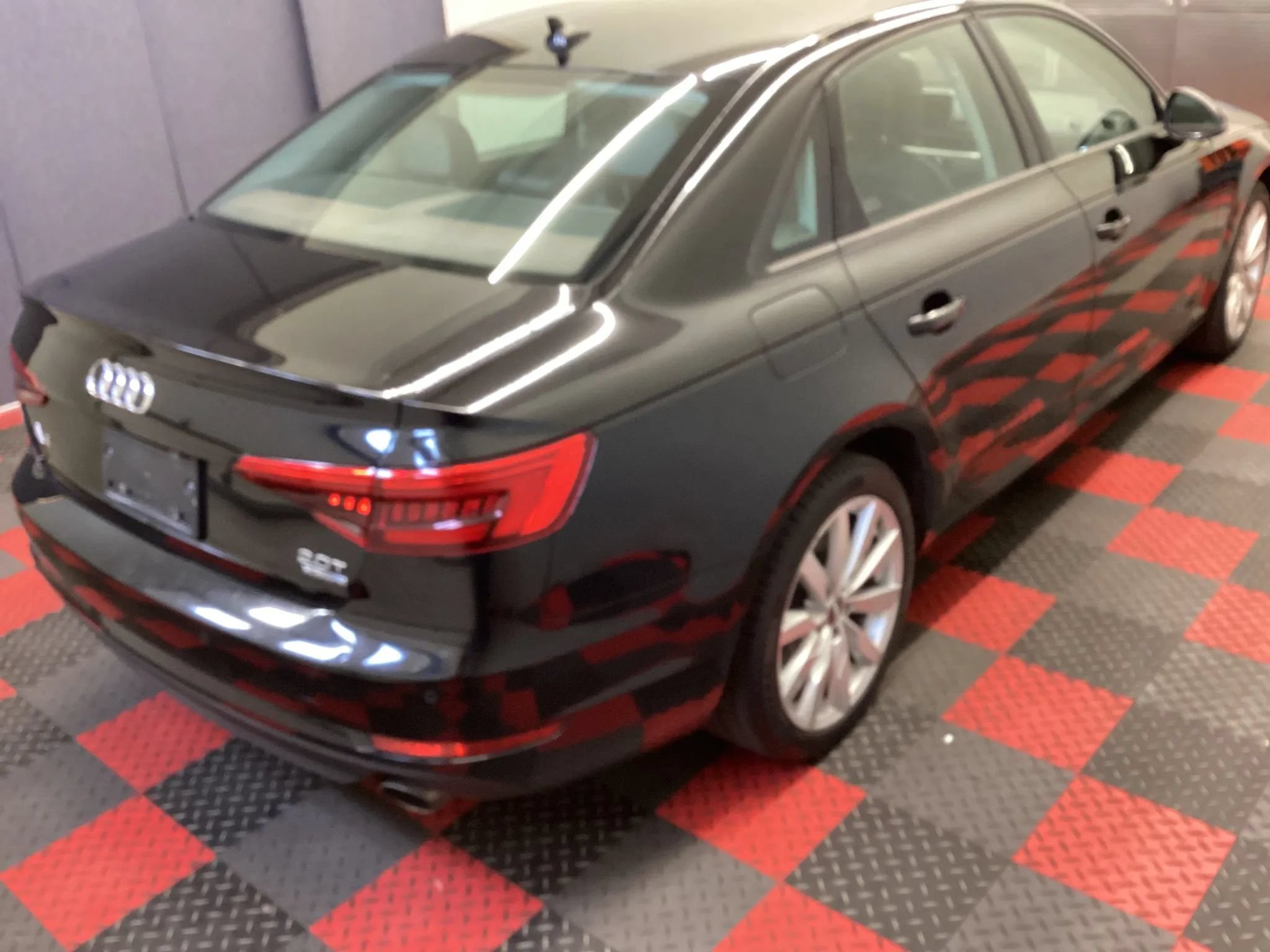 Used 2017 Audi A4 2.0T Premium w/ Audi MMI Navigation Plus AWD/4WD image 3