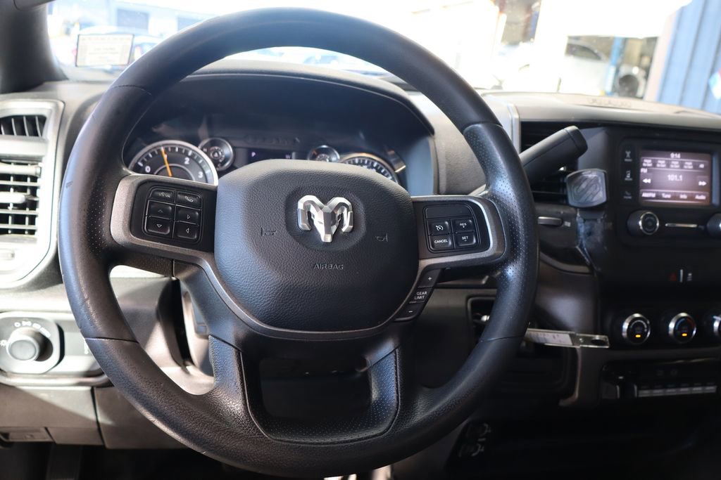 Used 2022 RAM 3500 Tradesman w/ Chrome Appearance Group image 17