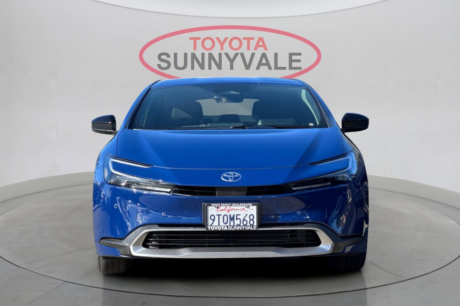 Used 2025 Toyota Prius Plug-In Hybrid image 11