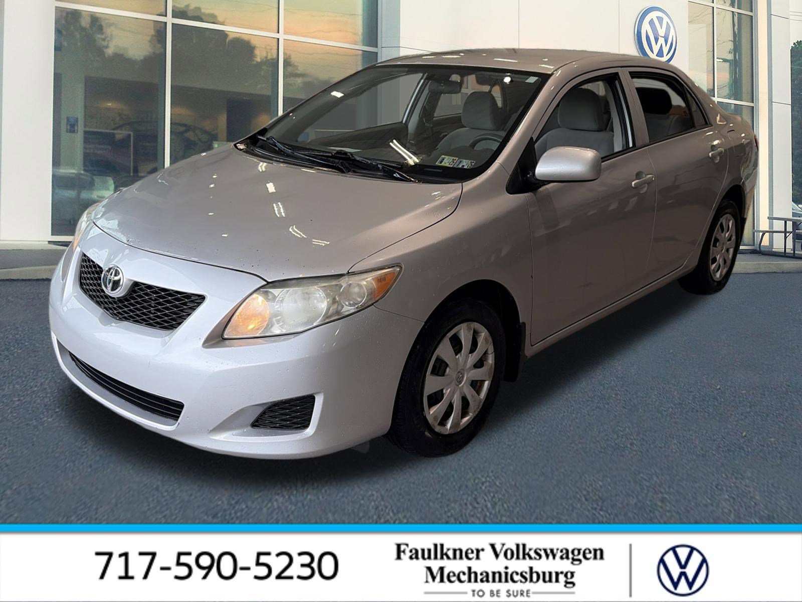 Used 2010 Toyota Corolla LE FWD image 1