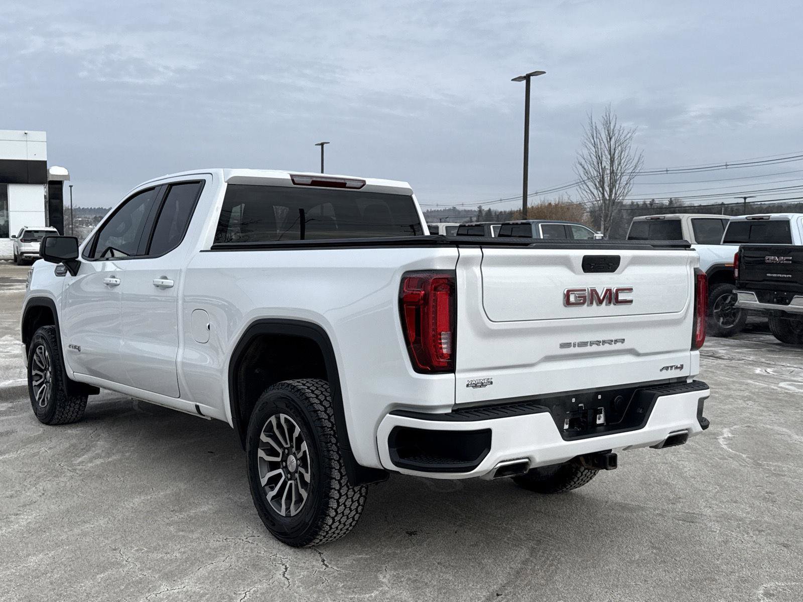 Used 2020 GMC Sierra 1500 AT4 image 6