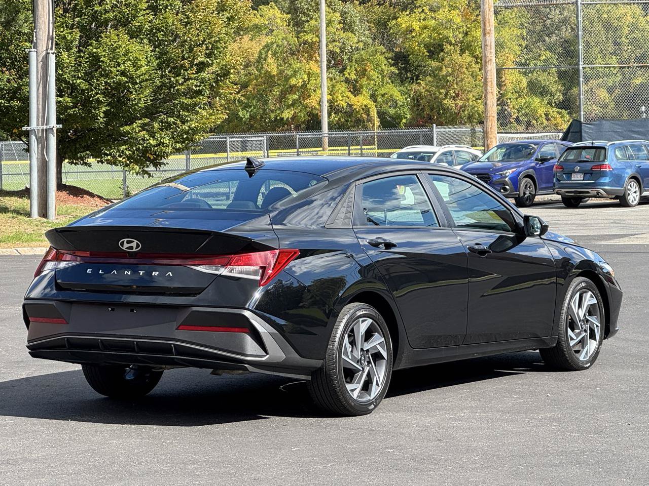 Used 2025 Hyundai Elantra Sport FWD image 6