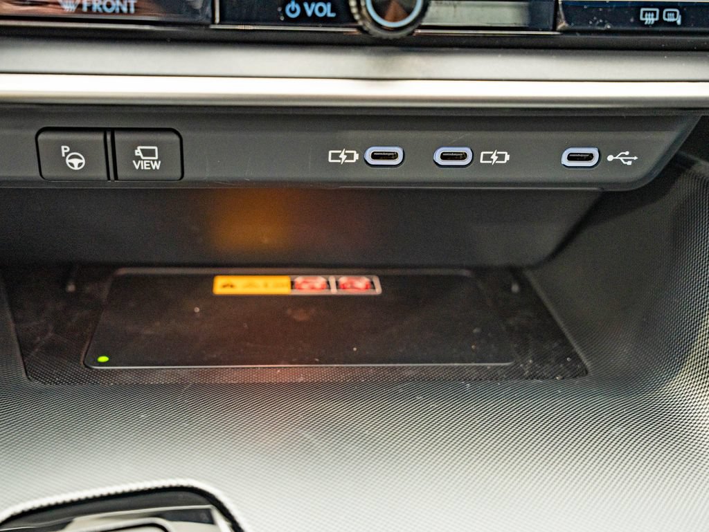 New 2026 Lexus RZ 450e AWD w/ Luxury Package image 33