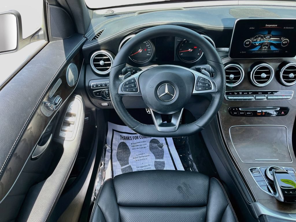 Used 2019 Mercedes-Benz GLC 300 4MATIC image 21