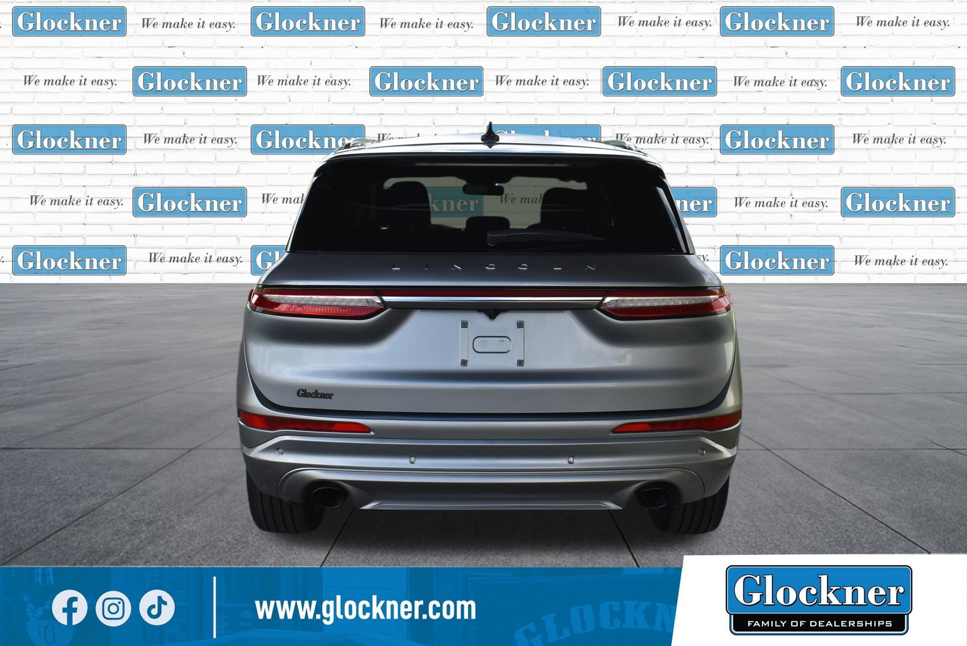 Used 2022 Lincoln Corsair Reserve w/ Sport Package AWD/4WD image 7