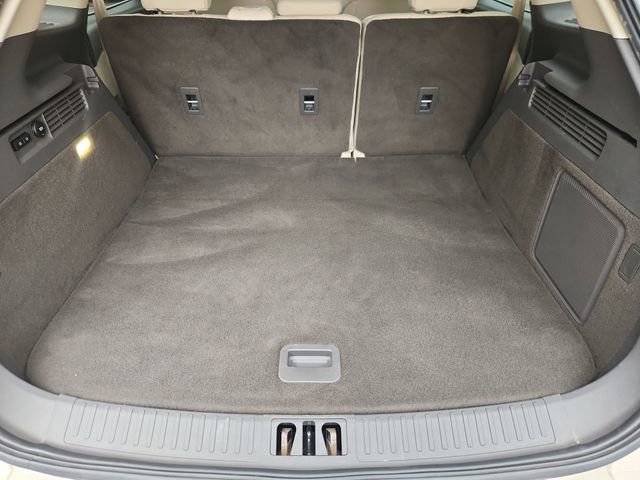 Used 2017 Lincoln MKX Select w/ Select Plus Package FWD image 26