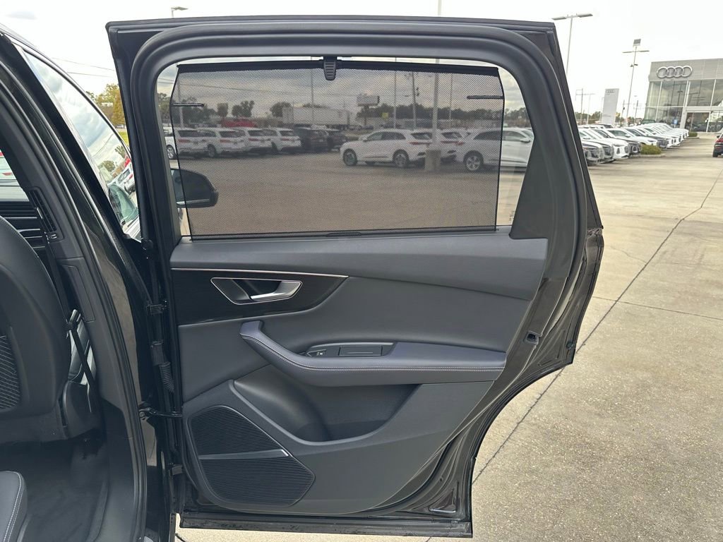 Certified 2025 Audi Q7 3.0T Premium Plus w/ Premium Plus Package image 21