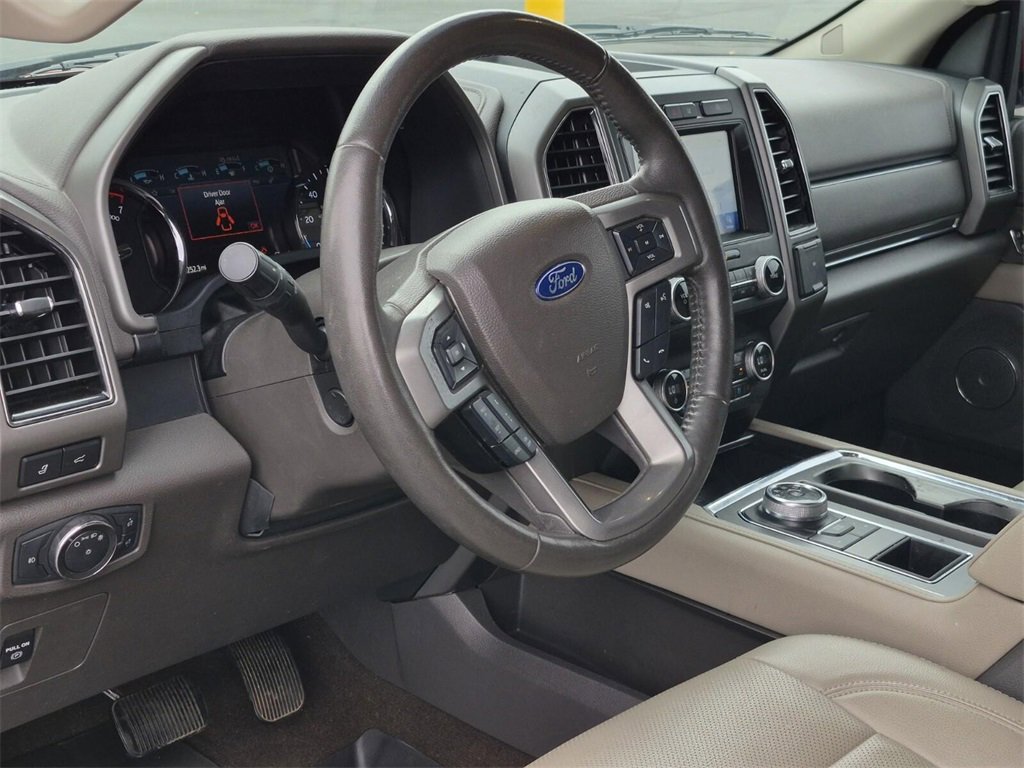 Used 2021 Ford Expedition XLT image 34