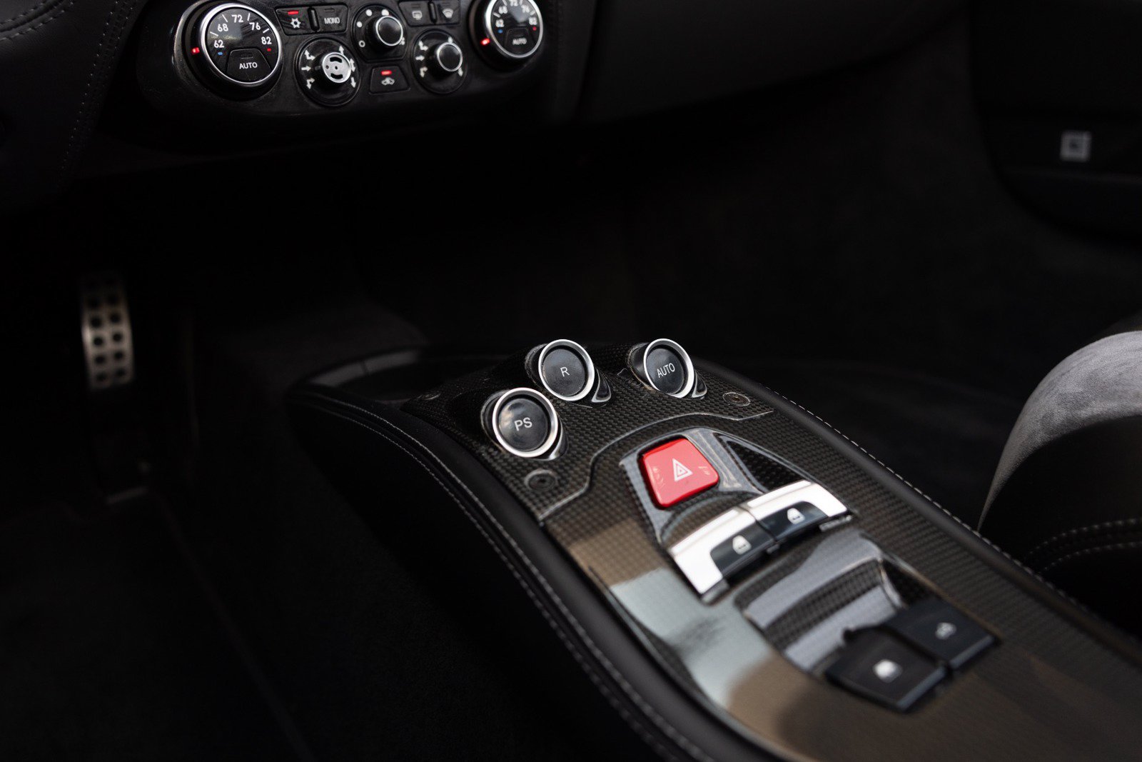 Used 2012 Ferrari 458 Spider RWD image 52