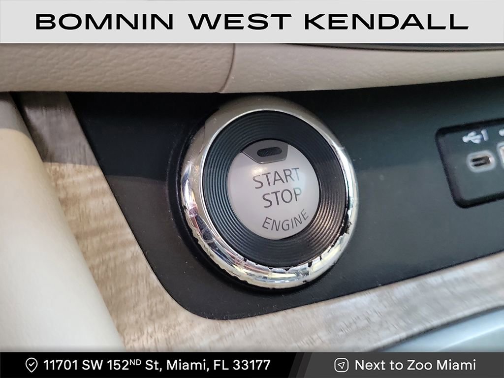 Used 2020 Nissan Murano SL image 19