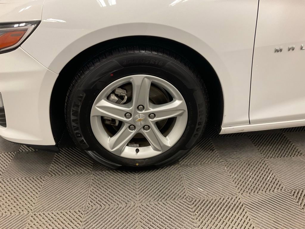 Used 2024 Chevrolet Malibu LT image 13