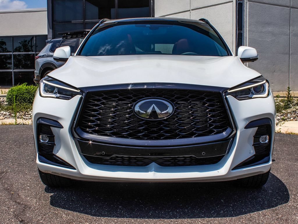 Used 2024 INFINITI QX50 Sport AWD/4WD image 2