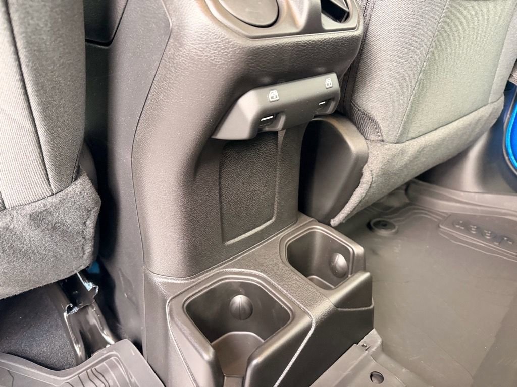 New 2026 Jeep Gladiator Sport image 17