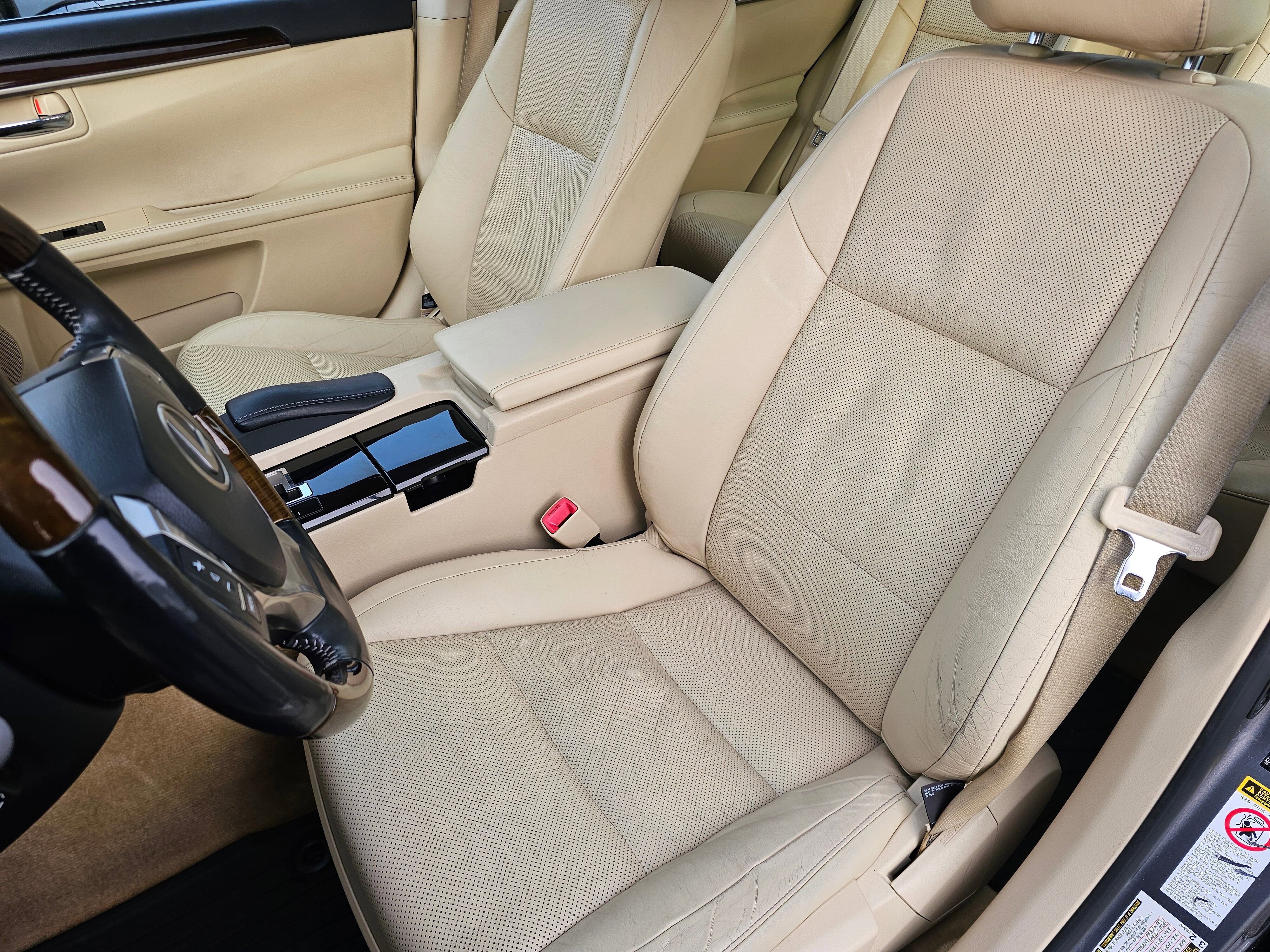 Used 2013 Lexus ES 350 4dr Sdn image 22