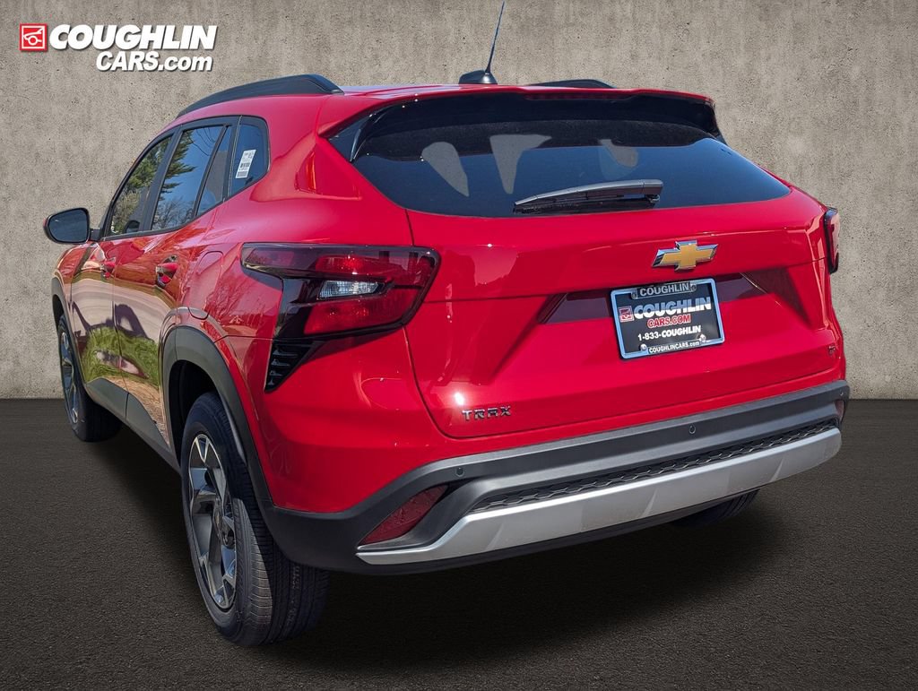 New 2026 Chevrolet Trax LT w/ Driver Confidence Package FWD image 5