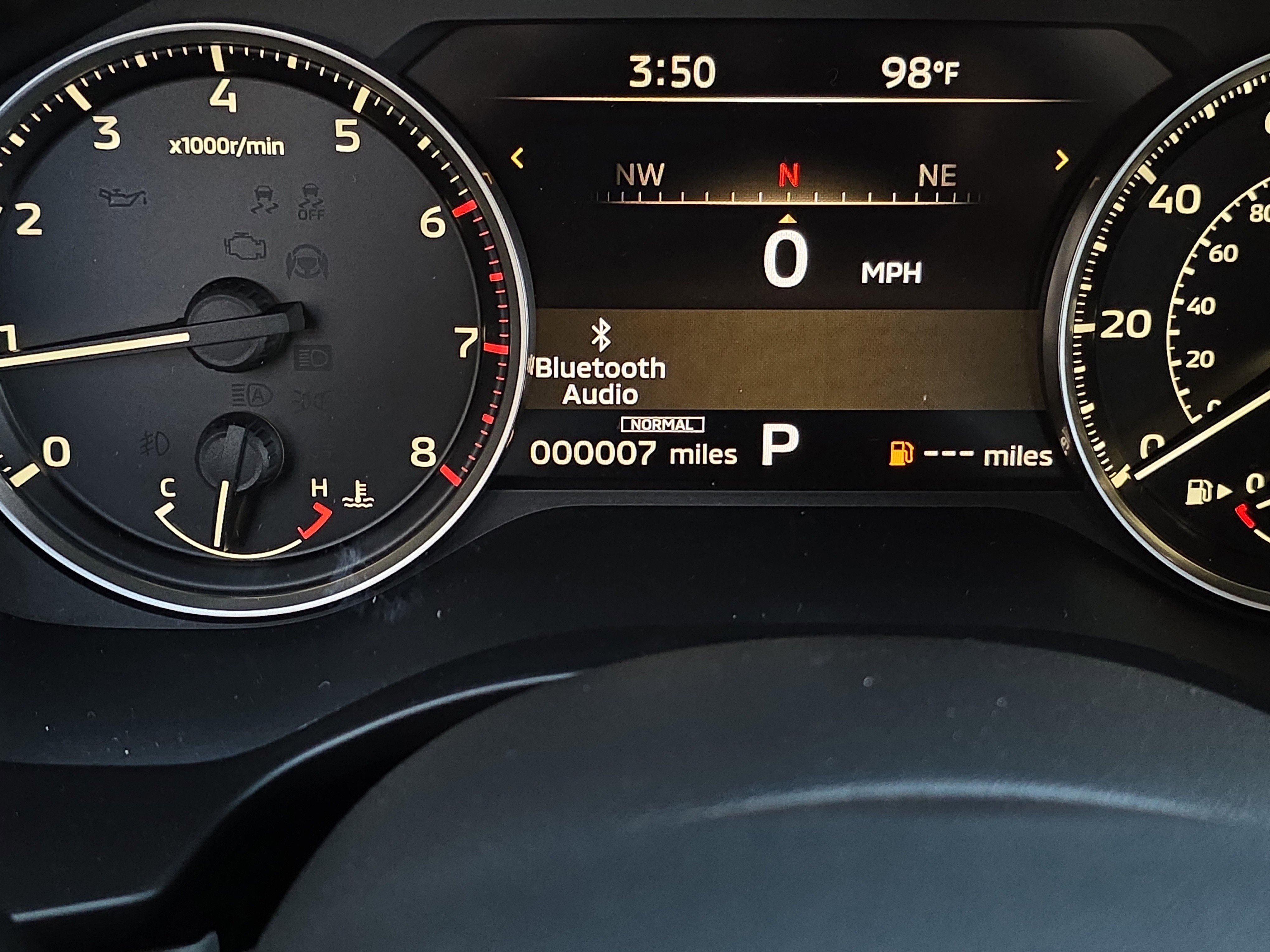 New 2026 Mitsubishi Outlander SE image 17