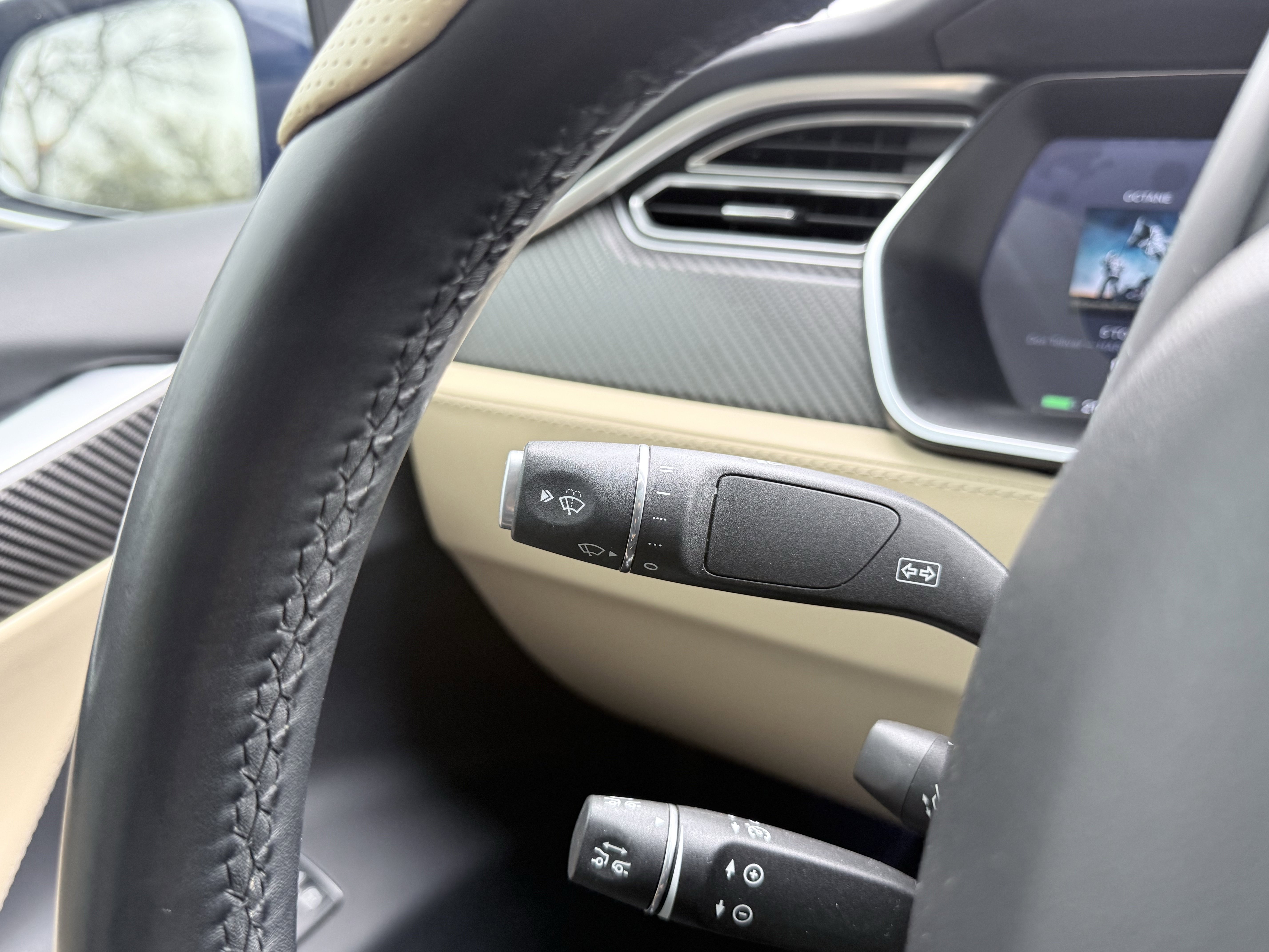 Used 2017 Tesla Model X 75D image 64