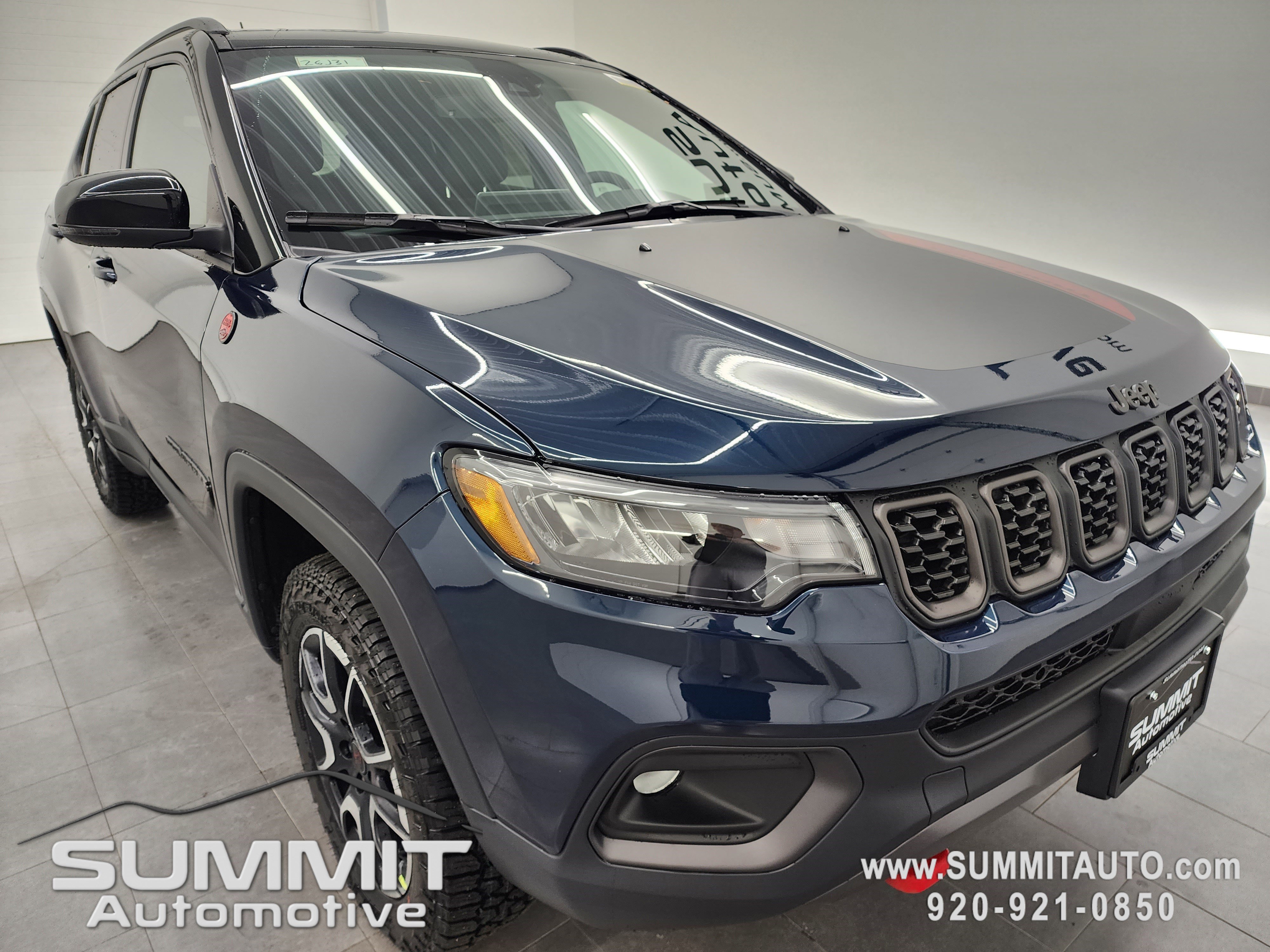 New 2026 Jeep Compass Trailhawk w/ Sun, Sound & Navigation Group image 2