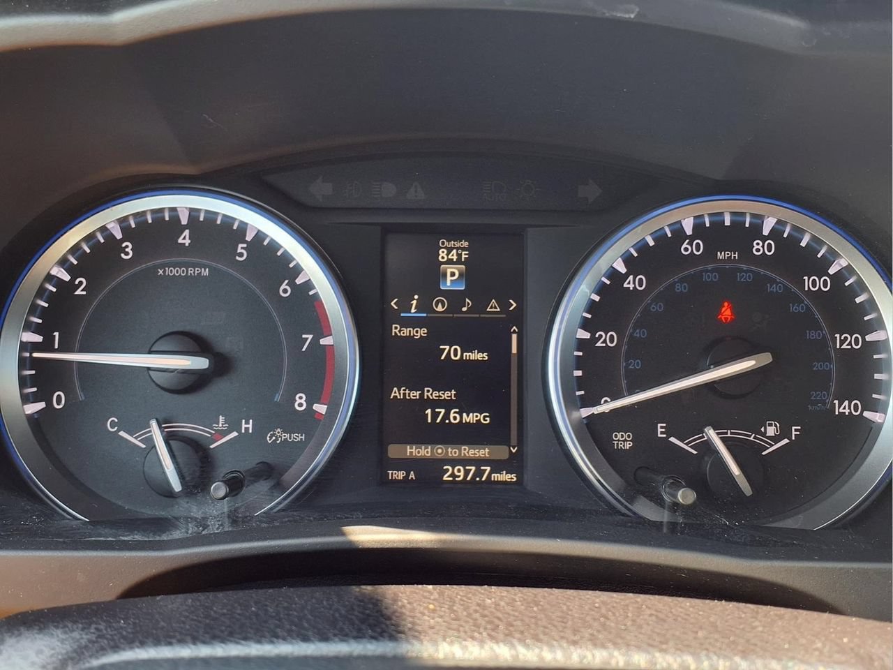 Certified 2016 Toyota Highlander XLE AWD/4WD image 22