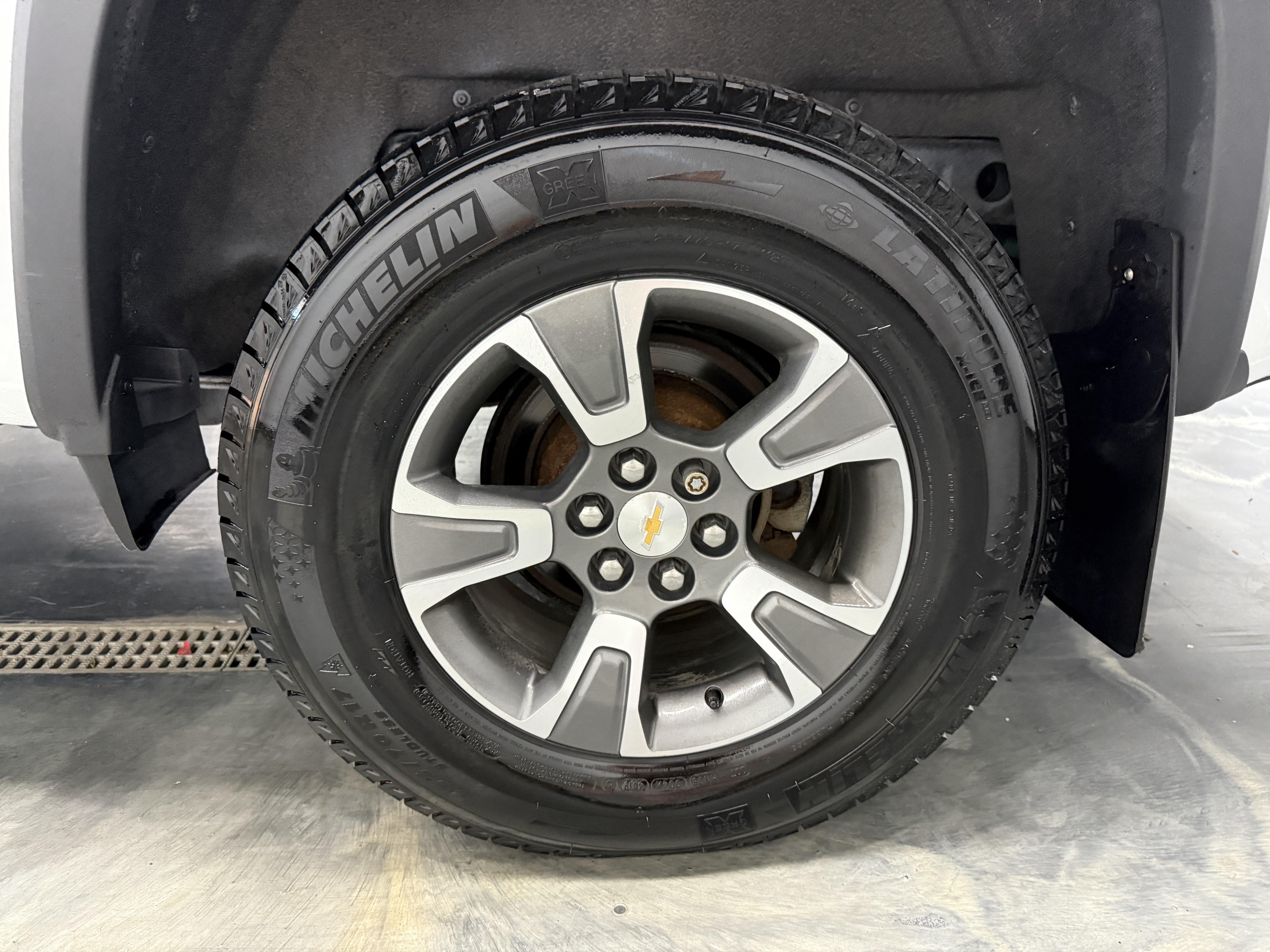 Used 2019 Chevrolet Colorado Z71 AWD/4WD image 24