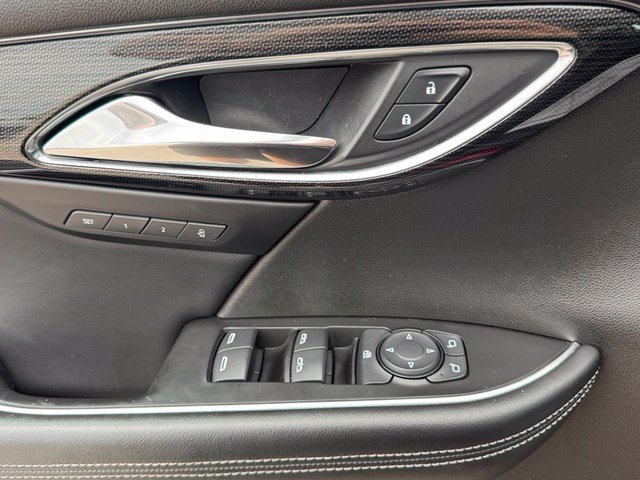 Used 2023 Buick Envision Essence FWD image 9
