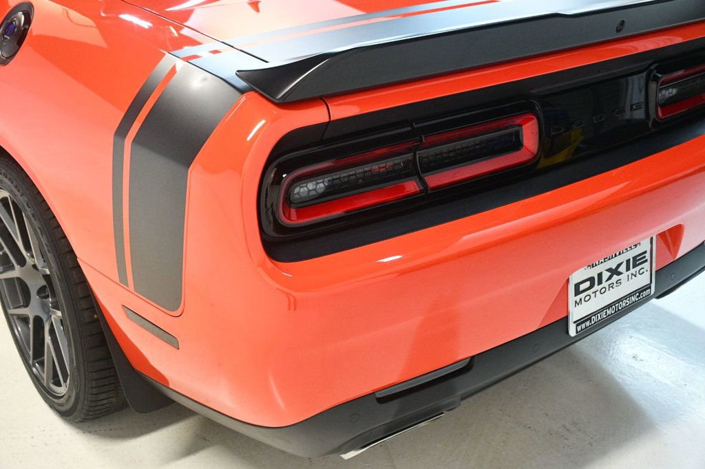 Used 2017 Dodge Challenger R/T Scat Pack image 15