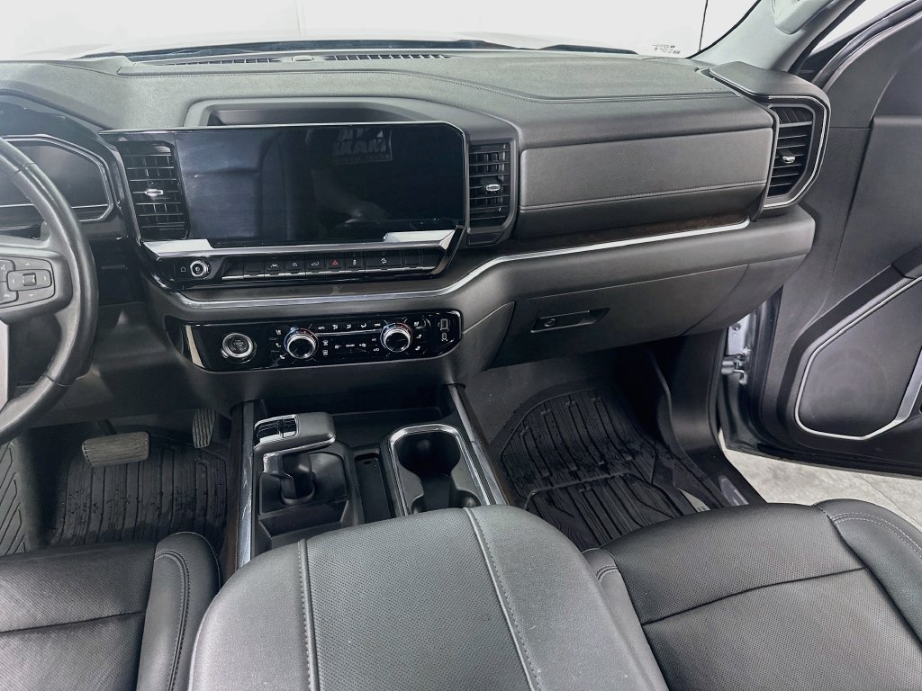 Used 2023 GMC Sierra 1500 SLT w/ SLT Premium Package AWD/4WD image 21