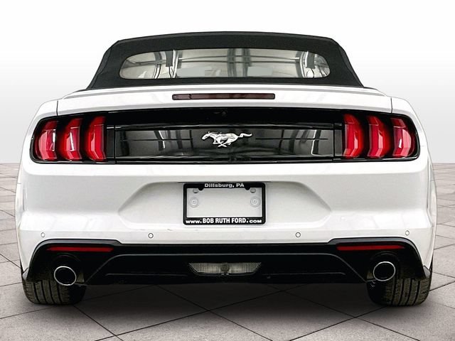 Used 2022 Ford Mustang Premium RWD image 4