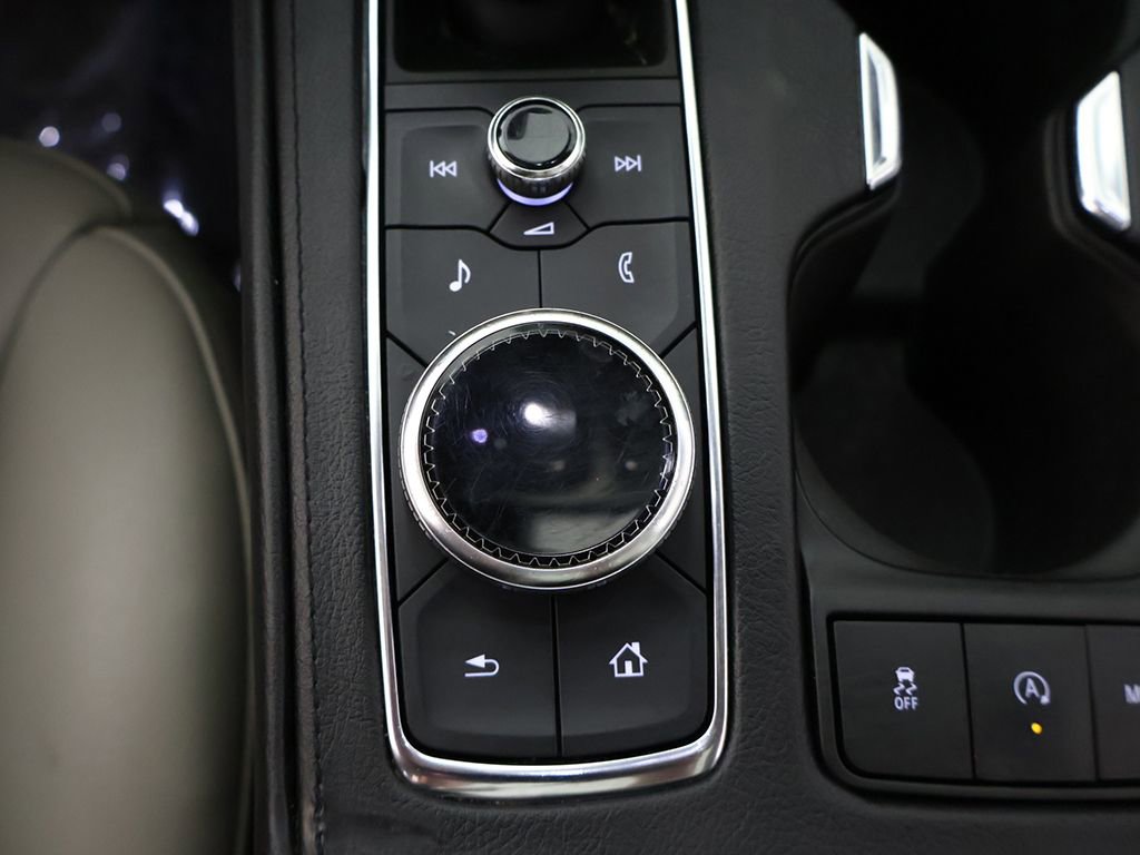 Used 2023 Cadillac XT4 Luxury w/ Cold Weather Package image 56