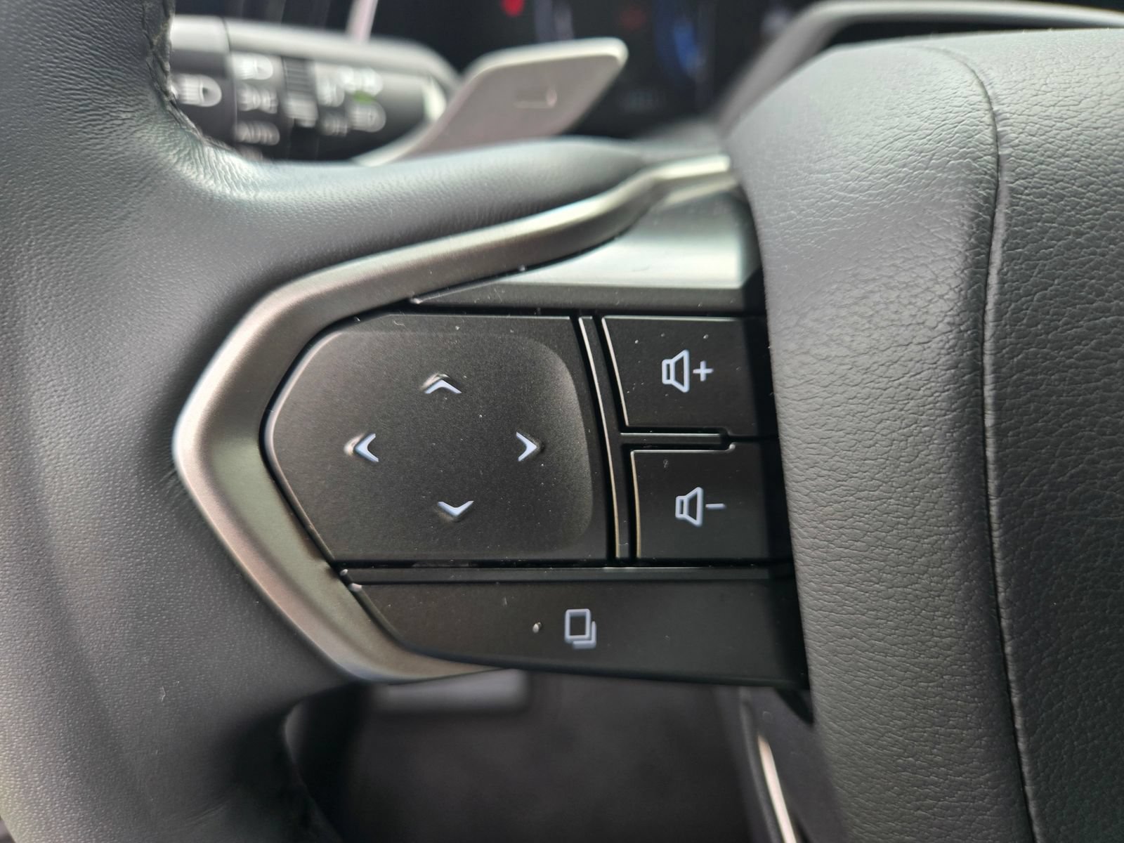 Used 2023 Lexus RX 350 FWD w/ Accessory Package (Z1) image 12