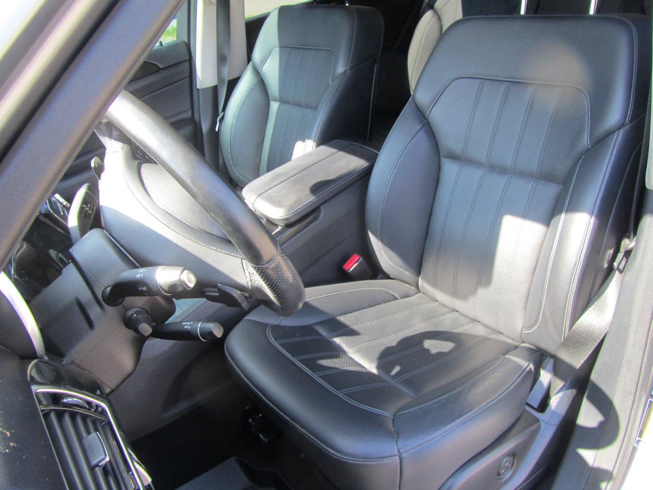 Used 2016 Mercedes-Benz GLE 350 w/ Premium Package image 18