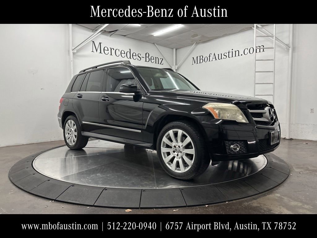 Used 2010 Mercedes-Benz GLK 350 4MATIC image 1