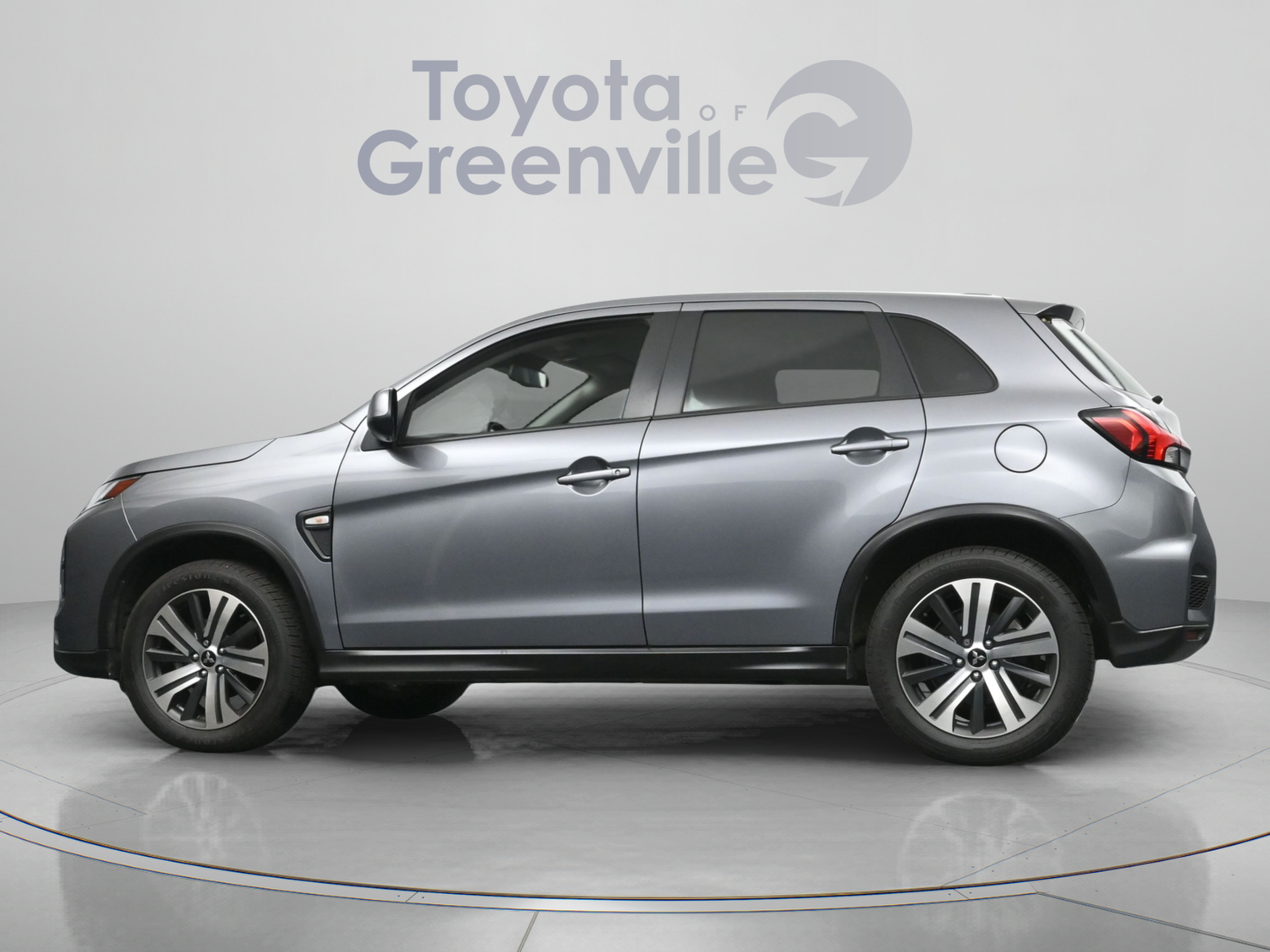 Used 2022 Mitsubishi Outlander Sport ES FWD image 13