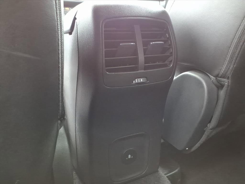 Used 2025 Ford Escape ST-Line image 33