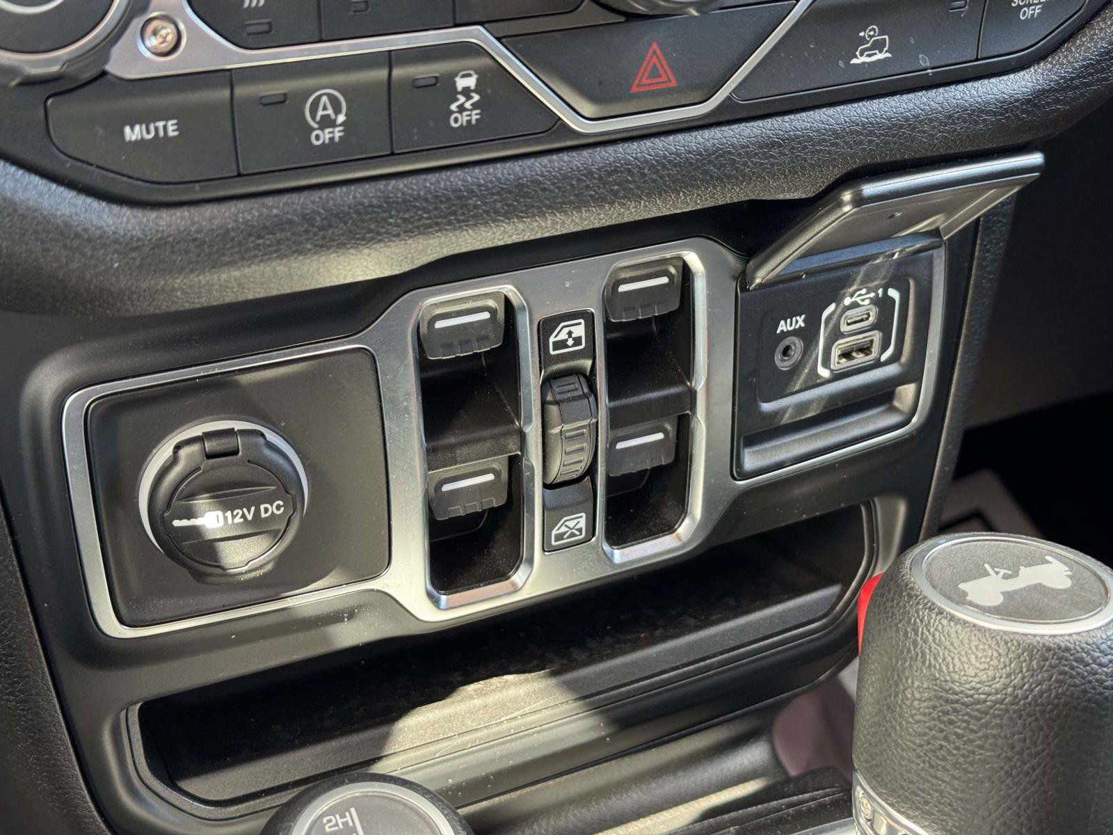 Used 2026 Jeep Wrangler Unlimited Sport AWD/4WD image 14