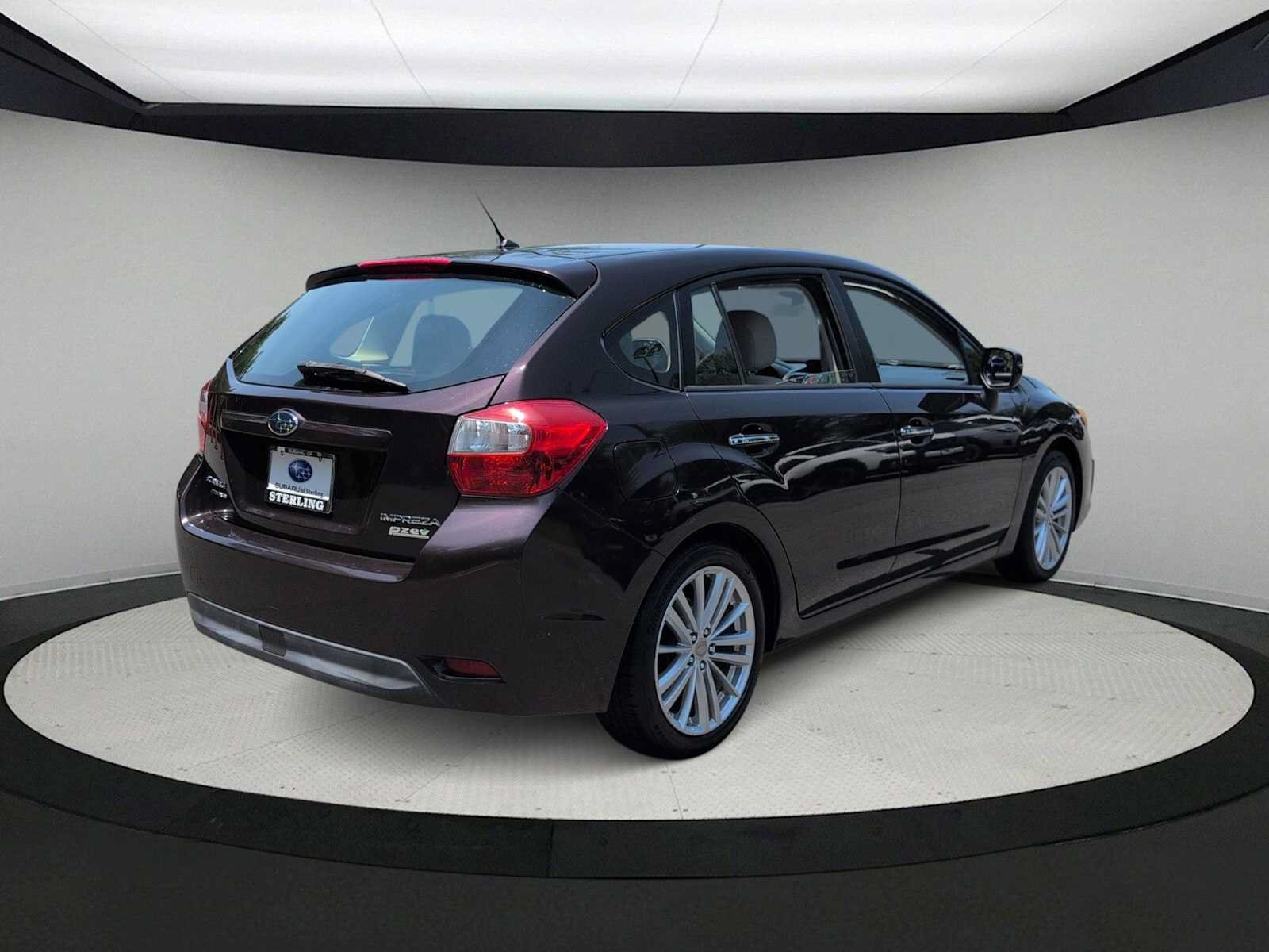 Used 2013 Subaru Impreza 2.0i Limited AWD/4WD image 8