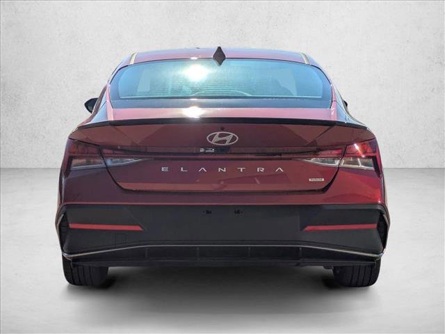New 2025 Hyundai Elantra SEL w/ Cargo Package image 7