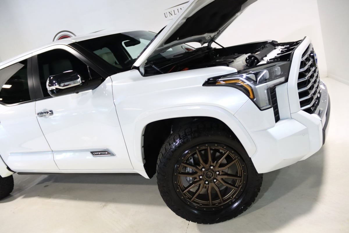 Used 2024 Toyota Tundra Capstone AWD/4WD image 76