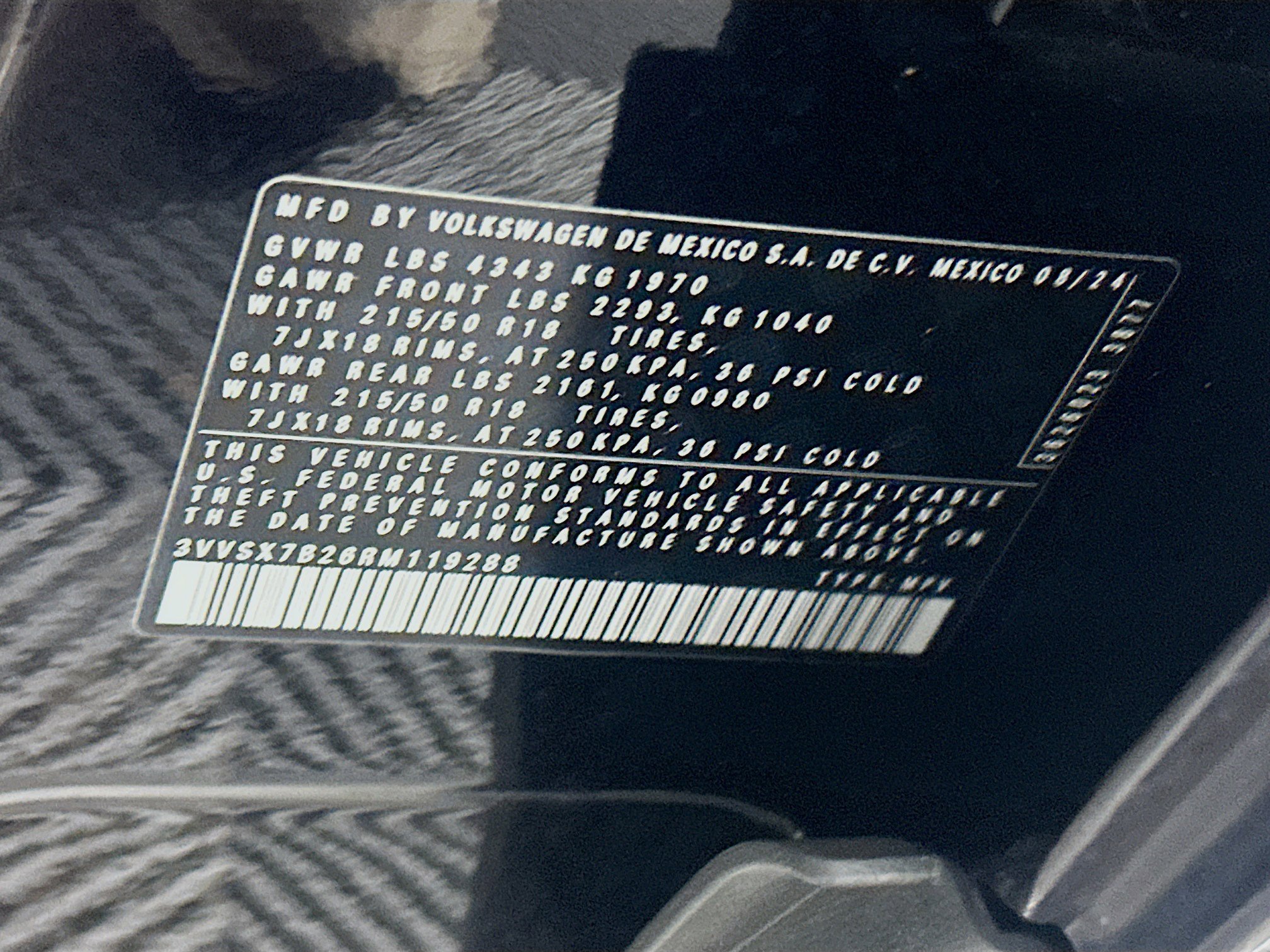 Used 2024 Volkswagen Taos SE image 12