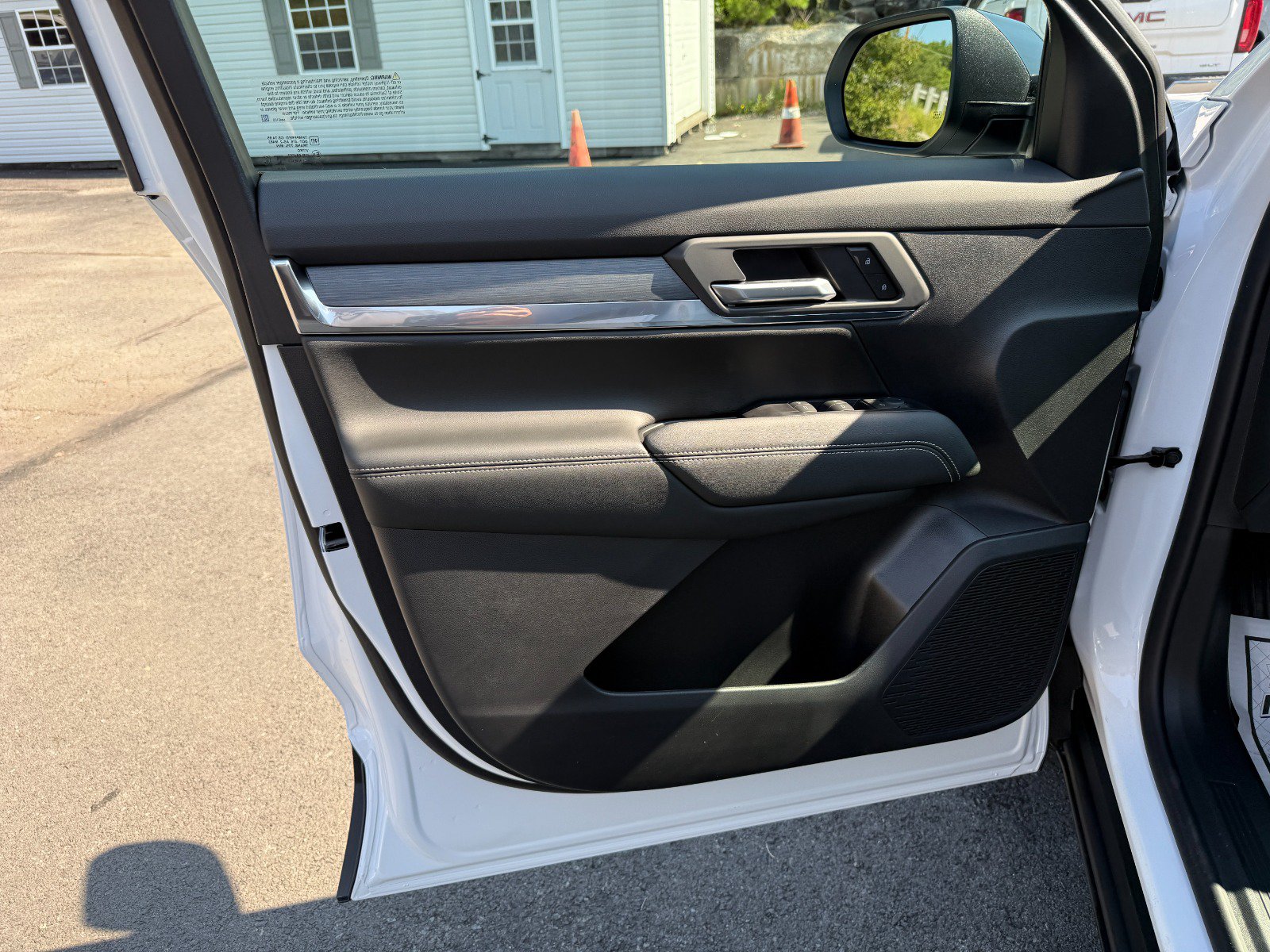 New 2027 GMC Terrain Elevation AWD/4WD image 15