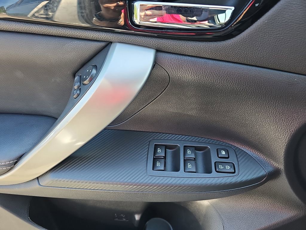 Used 2024 Mitsubishi Eclipse Cross SEL AWD/4WD image 32