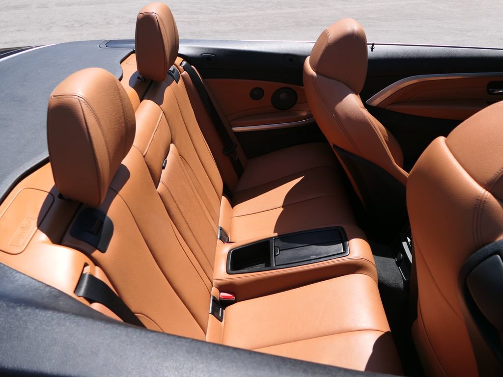 Used 2019 BMW 430i xDrive Convertible w/ Convenience Package AWD/4WD image 31