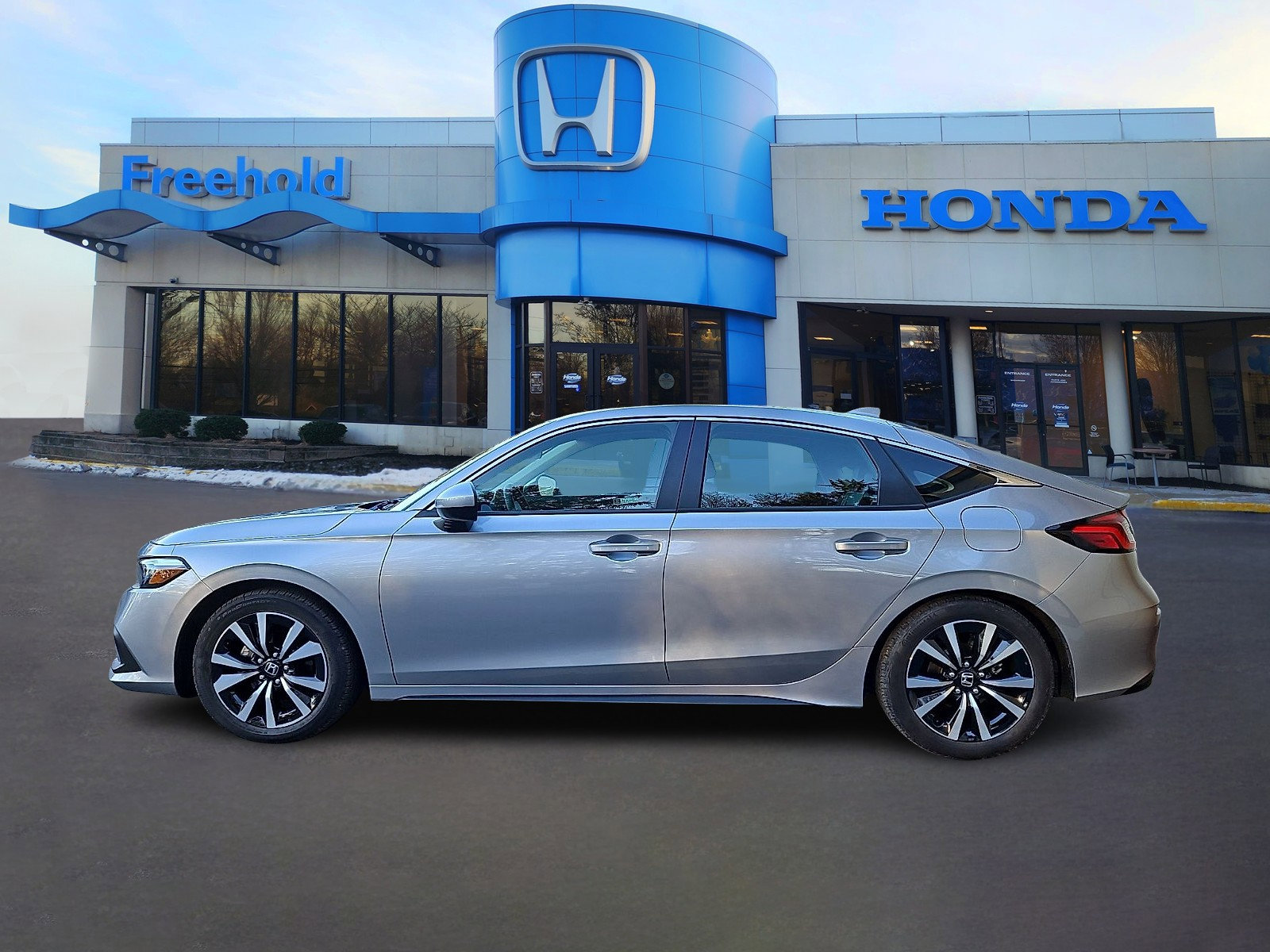 Certified 2023 Honda Civic EX-L image 4