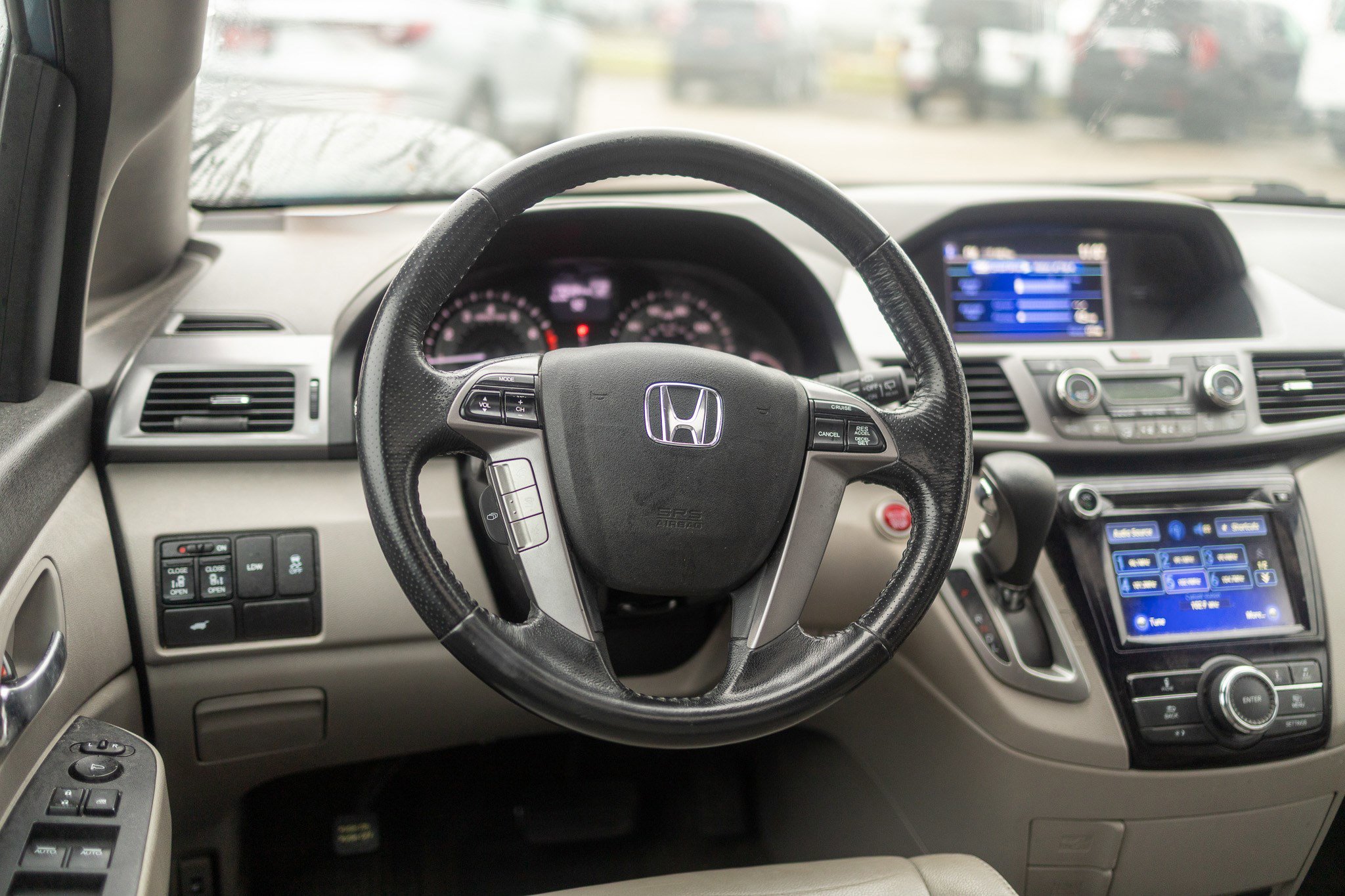 Used 2014 Honda Odyssey EX-L image 28