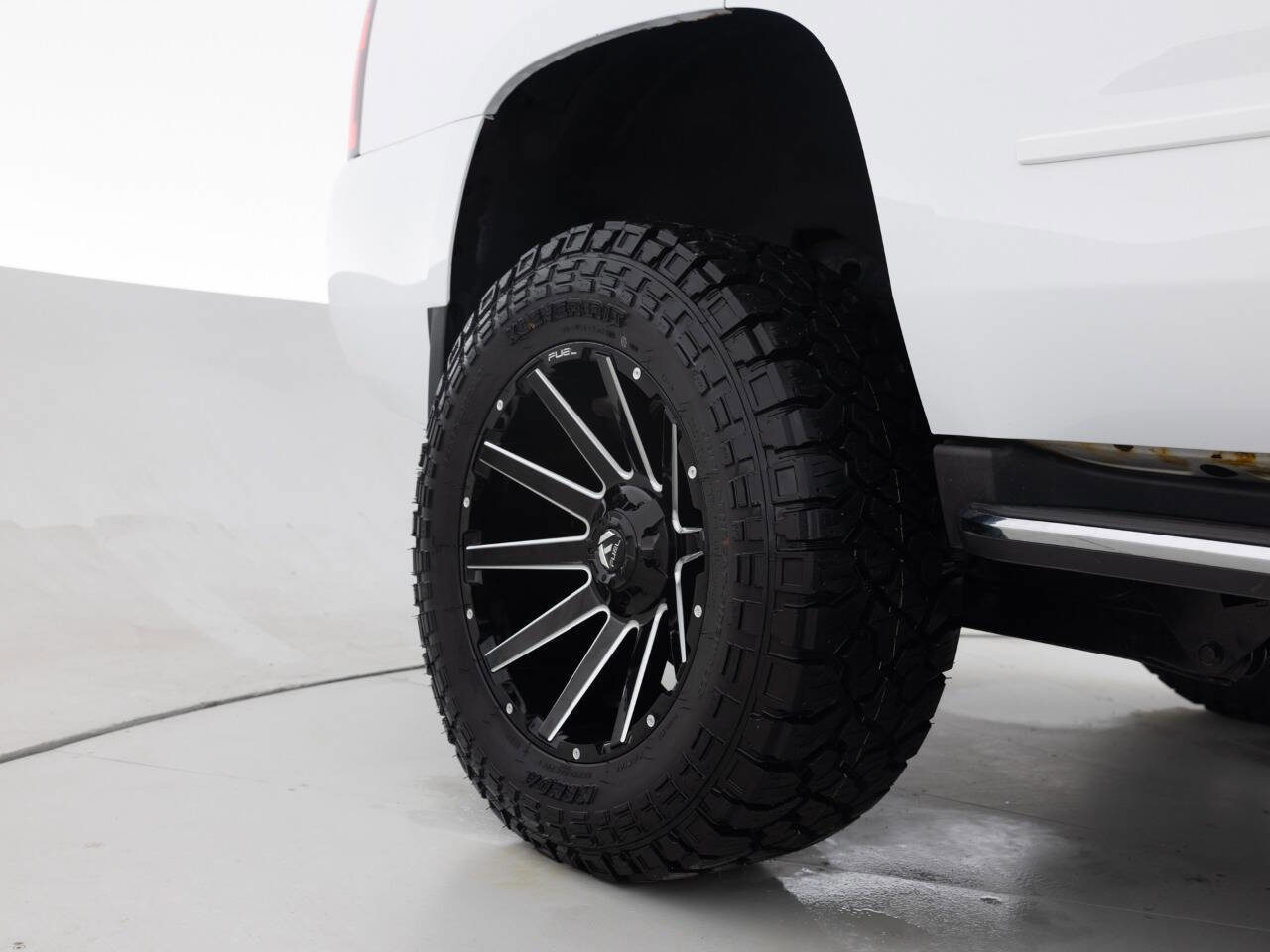 Used 2017 Chevrolet Tahoe Premier image 19