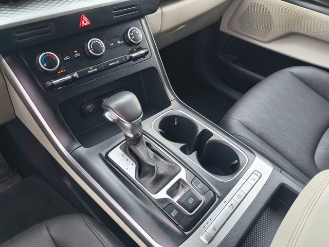 Certified 2024 Kia Carnival LX image 23